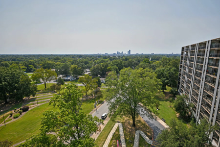 Hickory-View 23